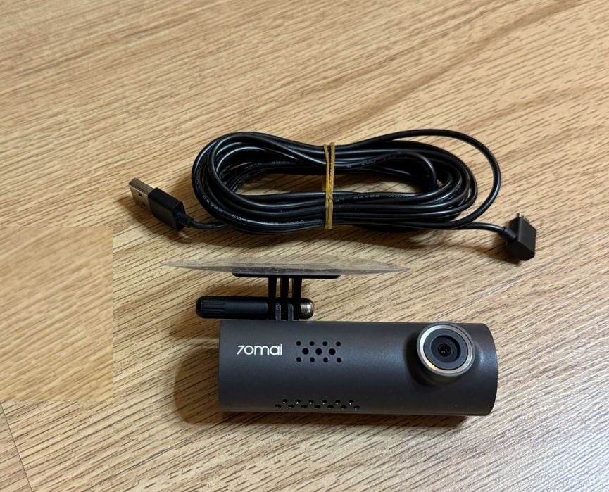 Cemera de bord dashcam xiaomi 70mai