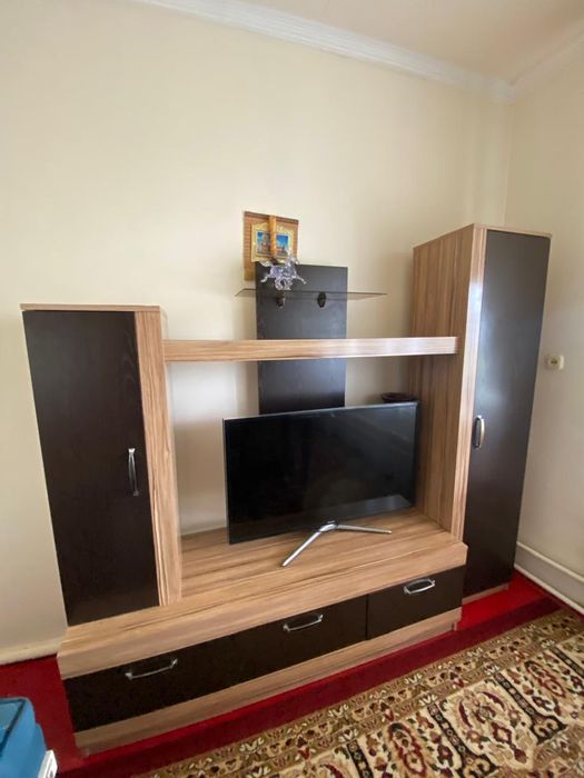 Подставка под телевизор с полками