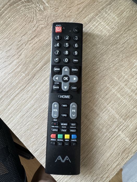 Продам телевизор Smart TV AVA