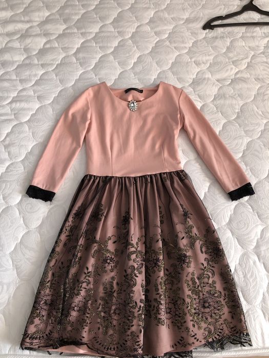 Продам платья в отличном состоянии