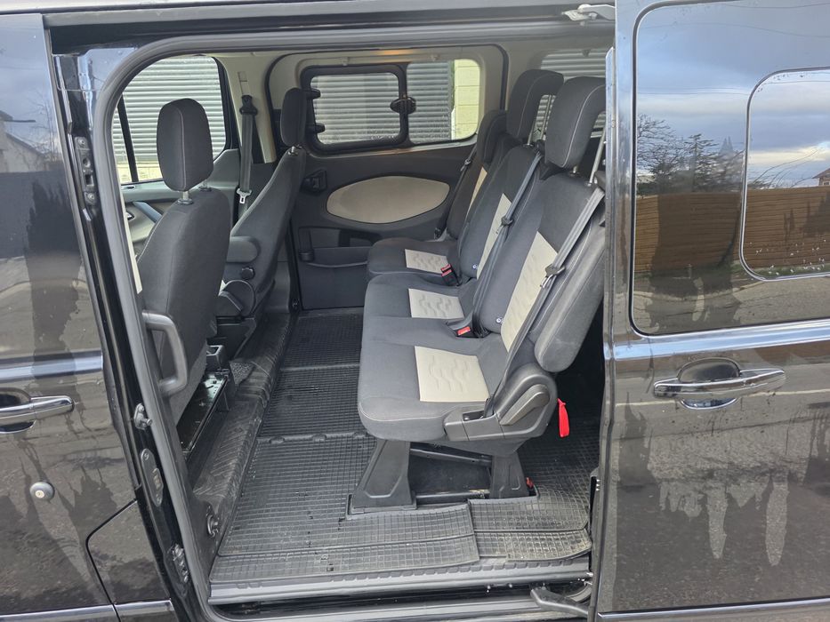 Ford transit  custom