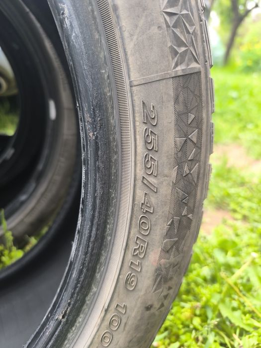 Гуми Nexen 256/40/19 dot22