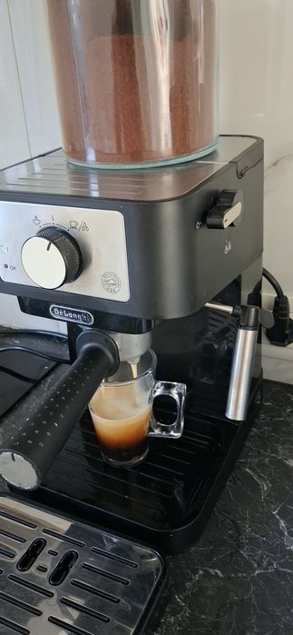 Aparat cafea Delonghi