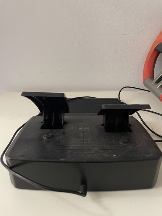 volan si pedale scorpion de ps sau xbox