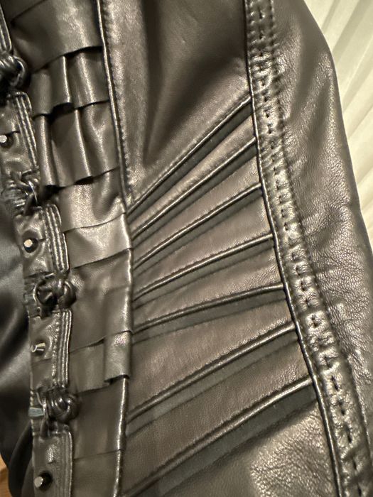 Супер sexy вталено късо кожено яке. Ново