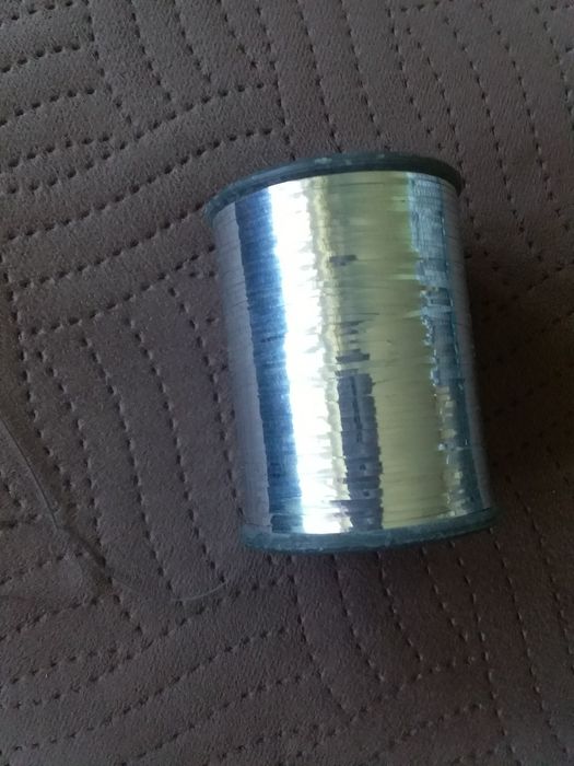 продам нитки вязальные