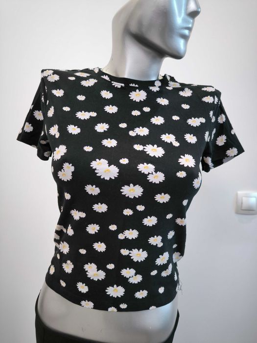 12 броя  блузки  с къс ръкав за  30лв