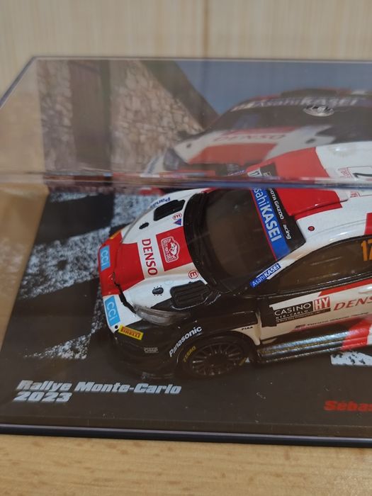 Macheta 1:43 Toyota