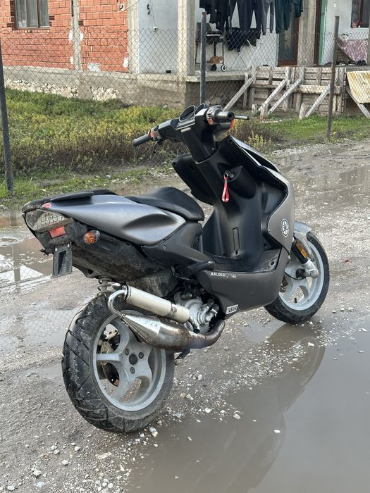 Yamaha aerox 50.