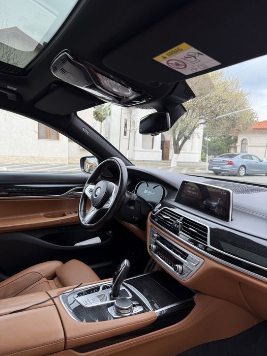 BMW 740e Harman Trapa Ventilatie Masaj 326hp sau schimb cu mai ieftin
