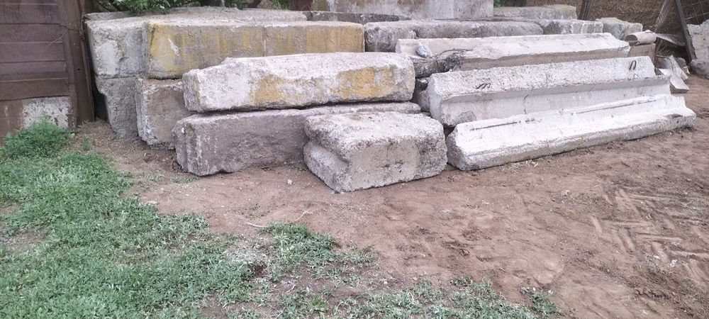 Продам Блоки фундамент бетонные