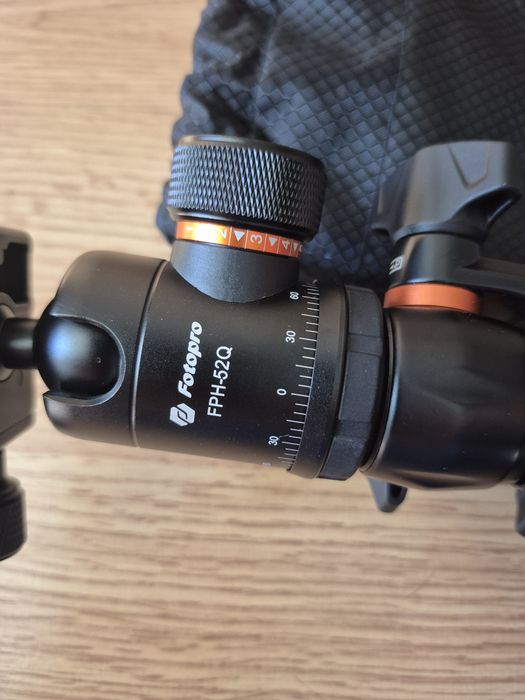 Trepied carbon Fotopro X-Go HR Pro Carbon Plus