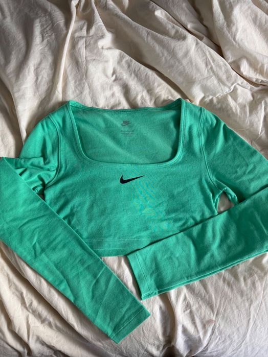Дамска къса блузка Nike