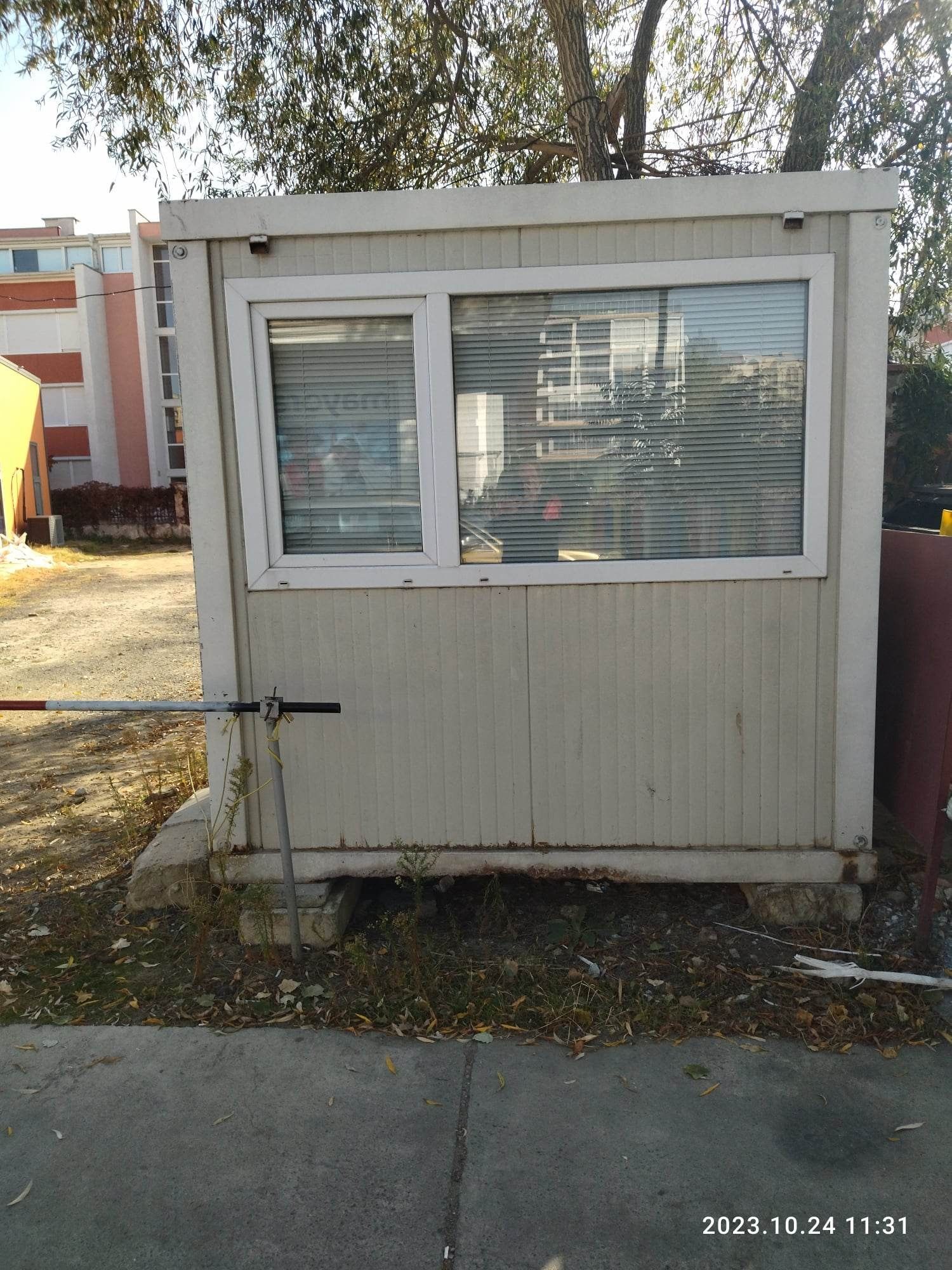 Продавам павилион гр. Бургас Изгрев • OLX.bg