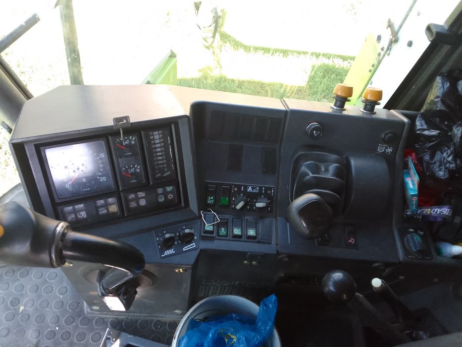 Продам Комбайн Class Mega 350