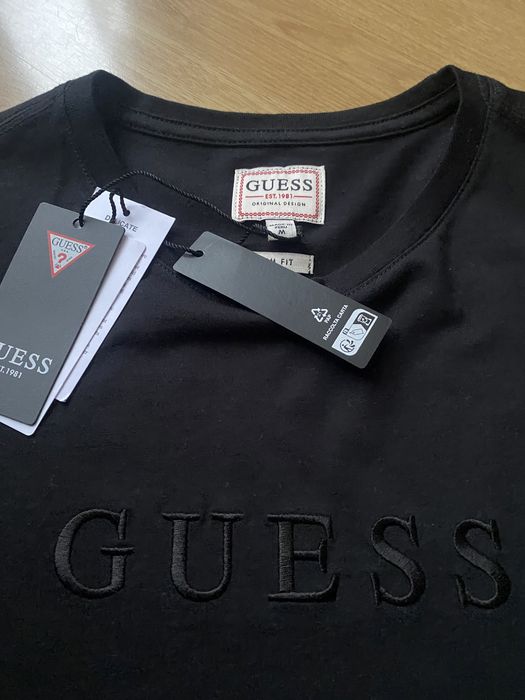 Нова оригинална мъжка тениска Guess