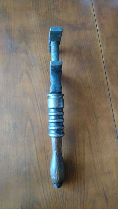 Стар регулируем ключ.