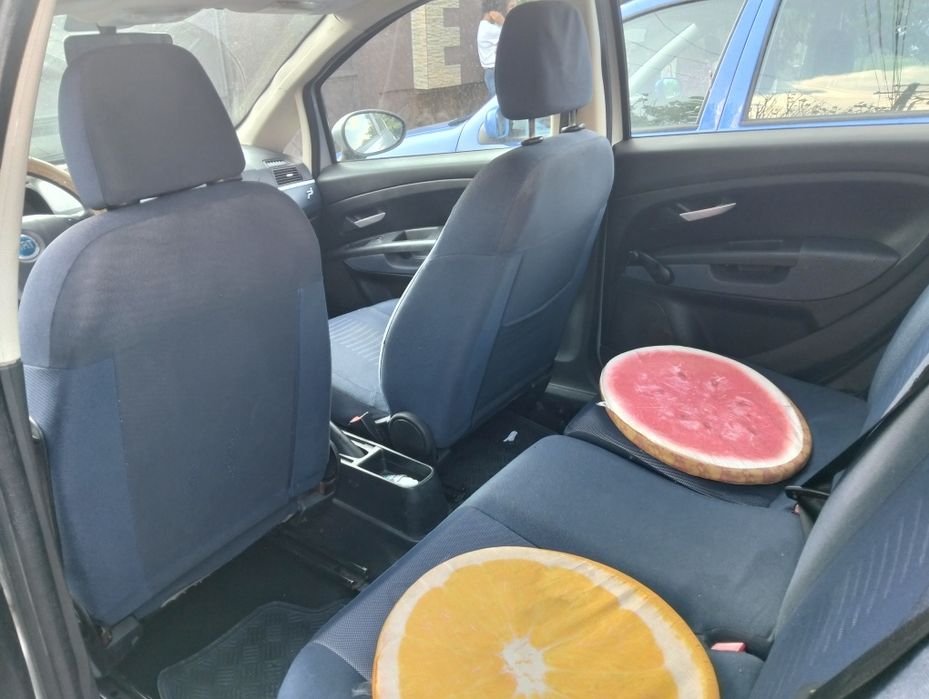 Vând mașină Fiat Punto