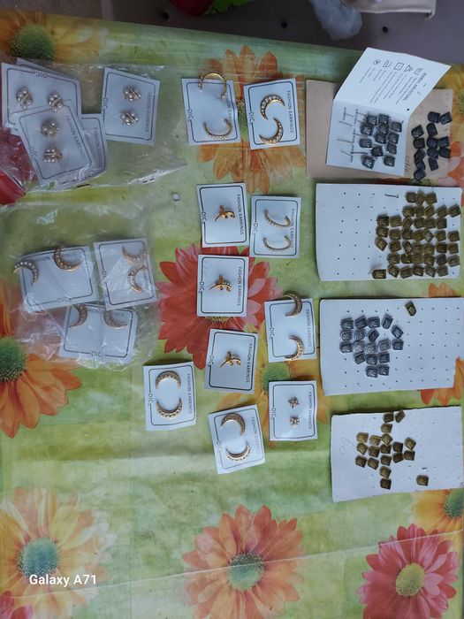 Чисто нови ретро обици