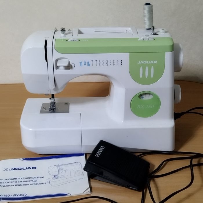 Продам швейную машинку б/у