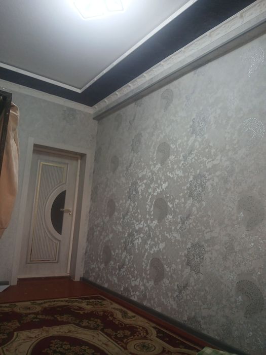 БУХОРО ШАХРИДА  4 хонали квартира сотилади.