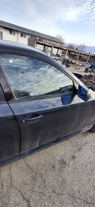 Предна дясна врата от  е60 е61  цвят CARBONSCHWARZ METALLIC
