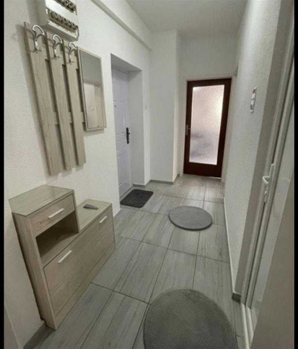 Дава се под наем Двустаен апартамент в София, Център - 70 кв.м за 433.5 € - Снимка #2