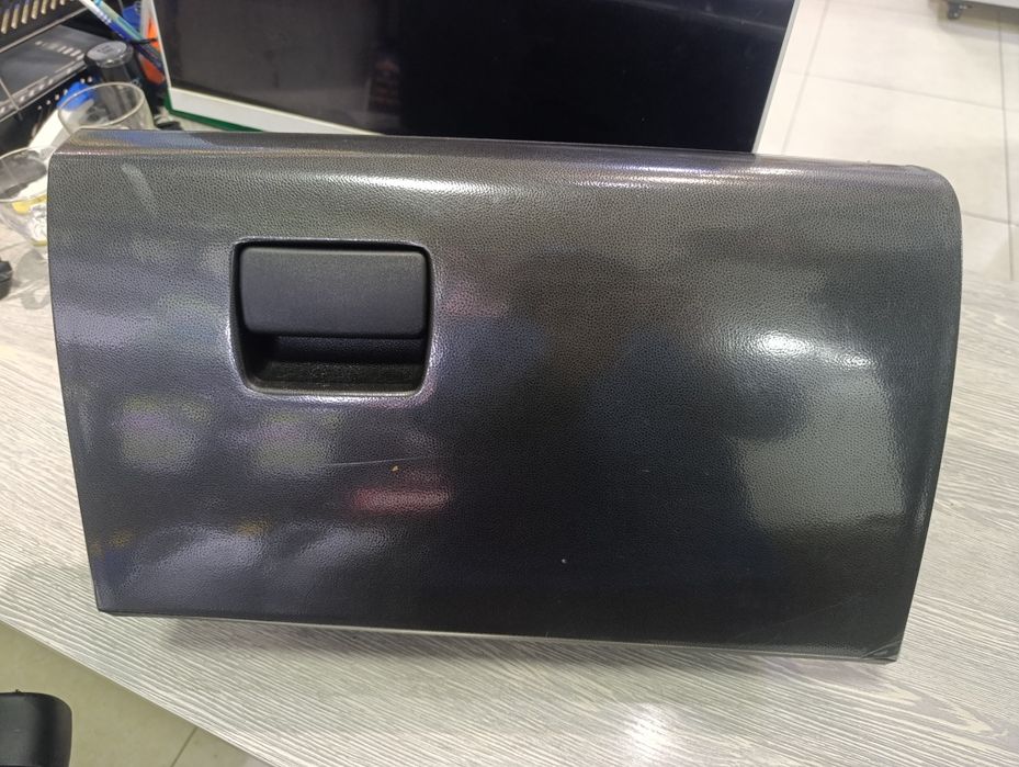 Монза бардачок б/У 500,000сум