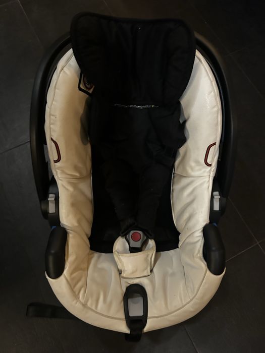 Mima izi Go кошче за бебе