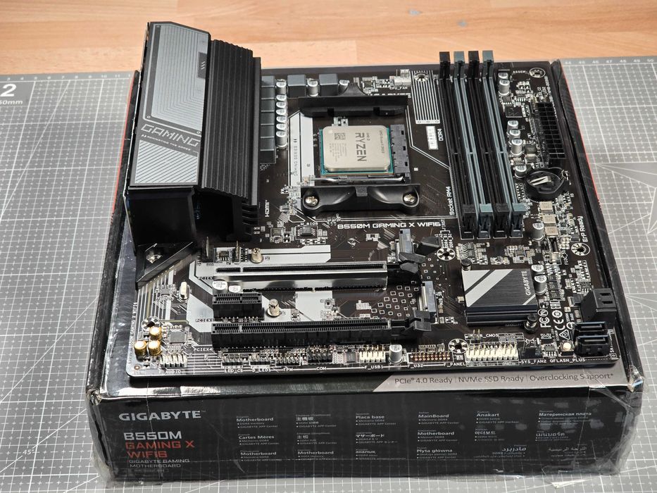 Kit Ryzen 9 3900X B550M Gaming WiFi 6 Workstation Gaming