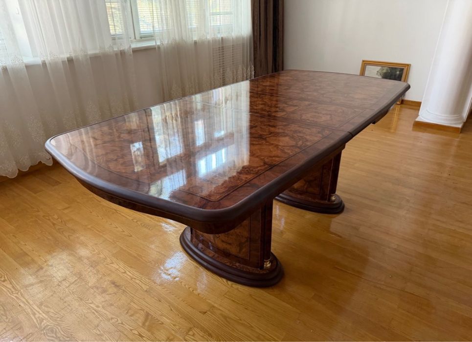 Бельгийская мебель, состояние новое