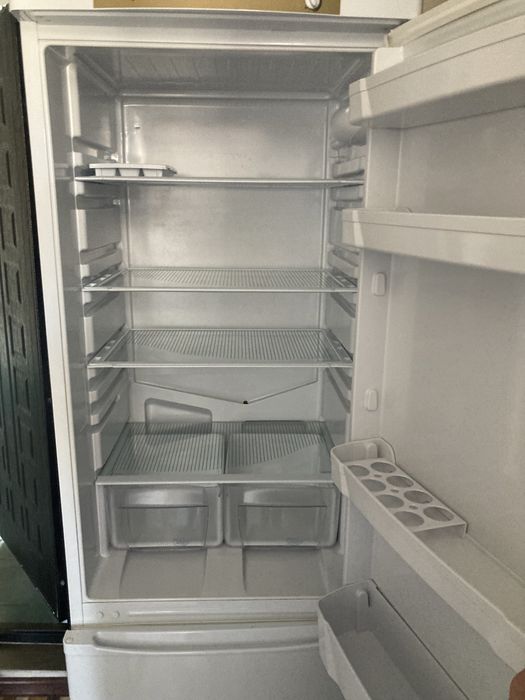 Продажа холодильников