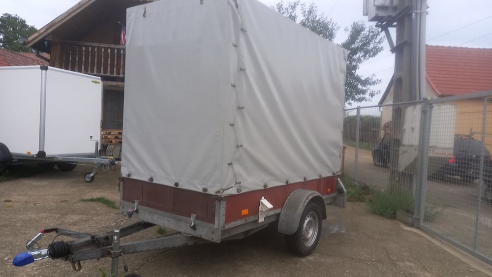 Remorca 1300kg cu prelată Humbaur