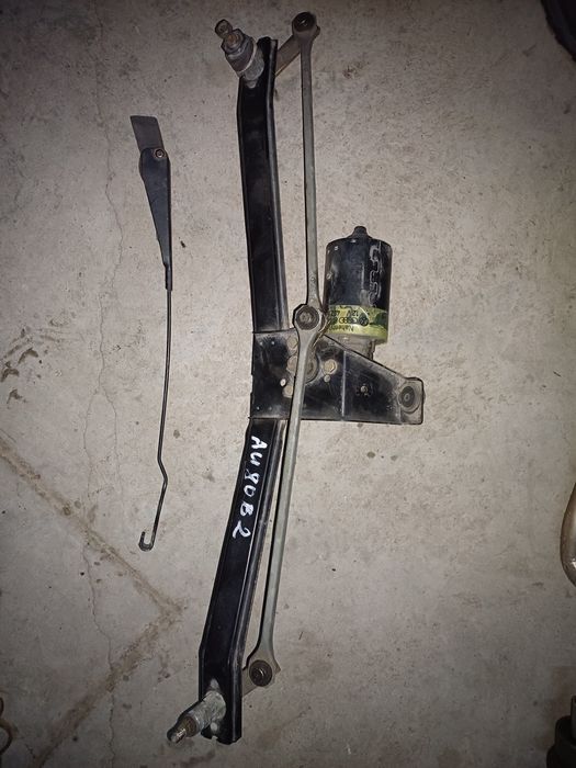 Продам запчасти на Audi 80 CC B2