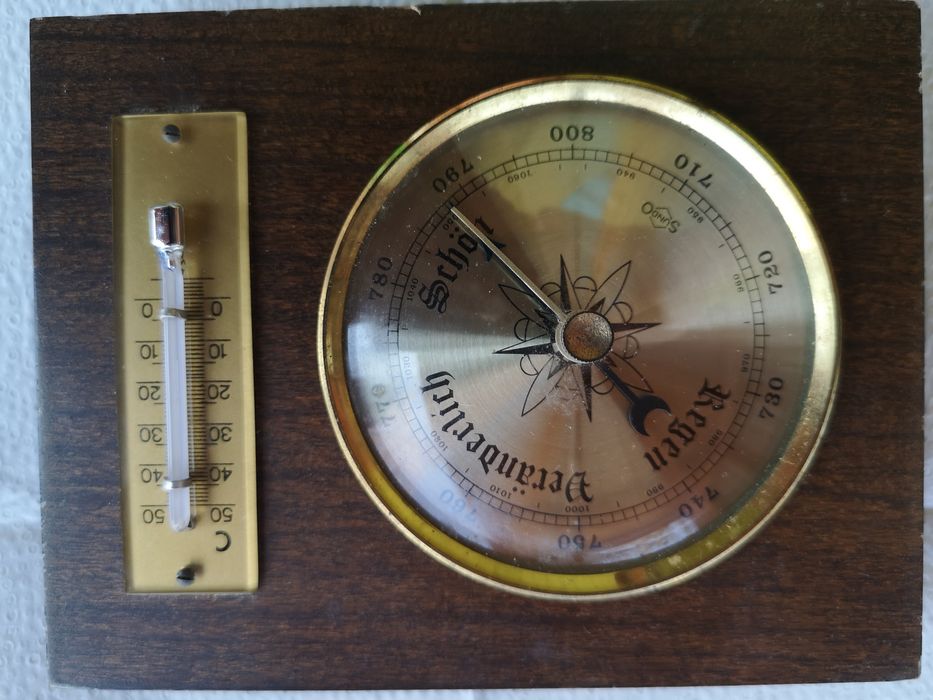 Barometru cu termometru