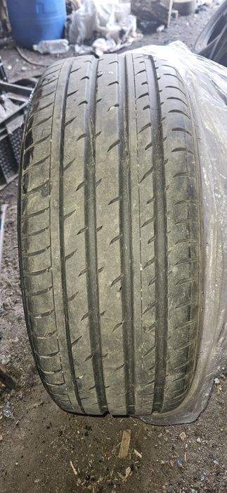 Продам  комплект резины с дисками