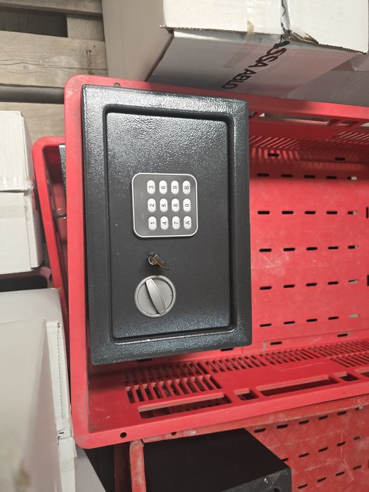 Sigma ksf 28x18 90лв за брой нови