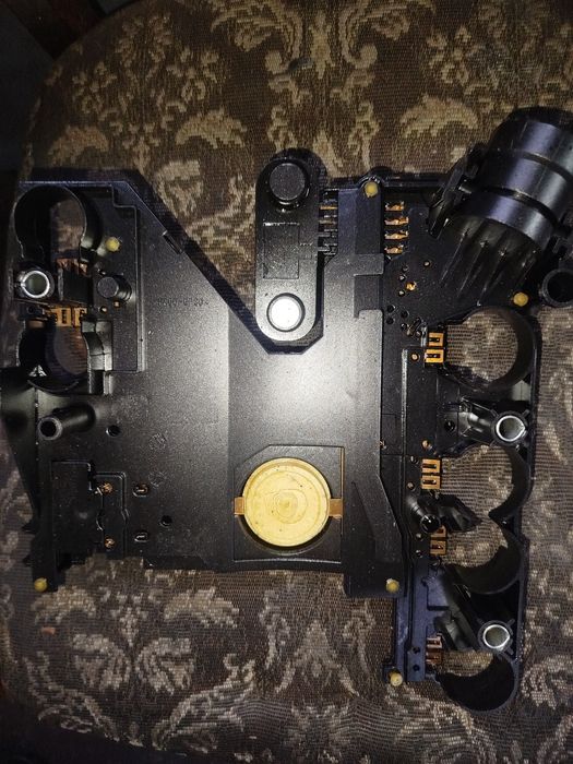 На Мерседес плата на коробку