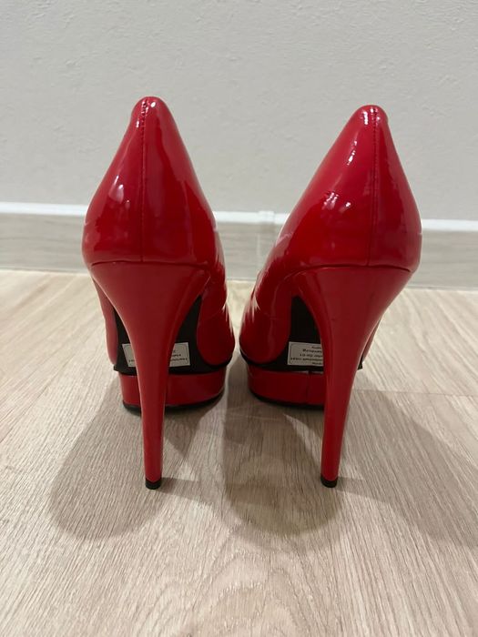 Продам туфли на платформе