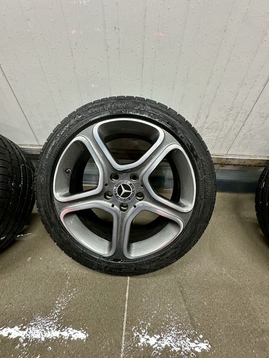 Гуми с джанти за Мерцедес,  225/45/17- Оригинални