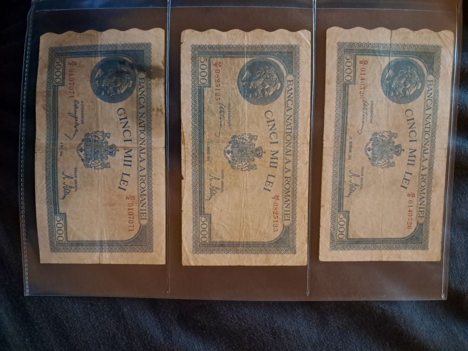 Vând bancnote vechi