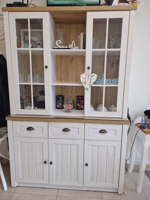 Бюфет от две части