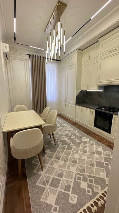 Продается 100м2 квартира Пойтахт Гавхари Реал Хаус Басри Баба