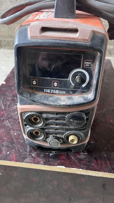 JASIC svarochniy apparat sotiladi / Продаётся сварочный аппарат JASIC