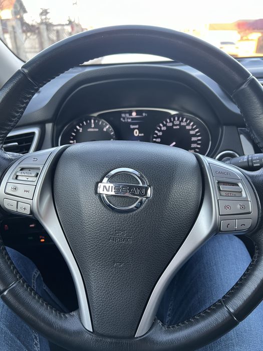 Nissan X-Trail 1,6 diesel, automata
