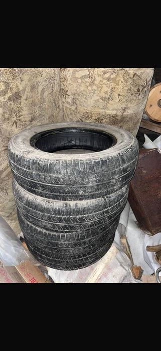 Продам резину и саб не дорого