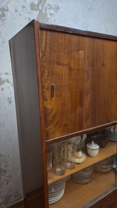 Продам советский сервант