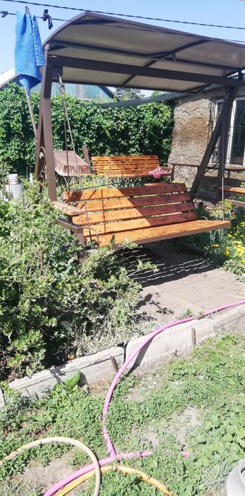 Продам качелю для сада и дома