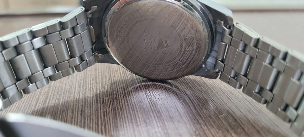 Продам часы Кварцевые" Rolex"
