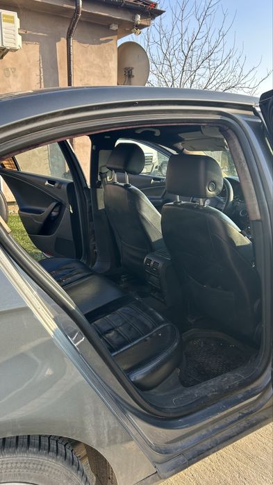 Dezmembrez Passat B6 Automat